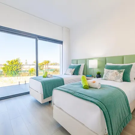 Villa Villa In Algarve With Private Pool Near Beaches *